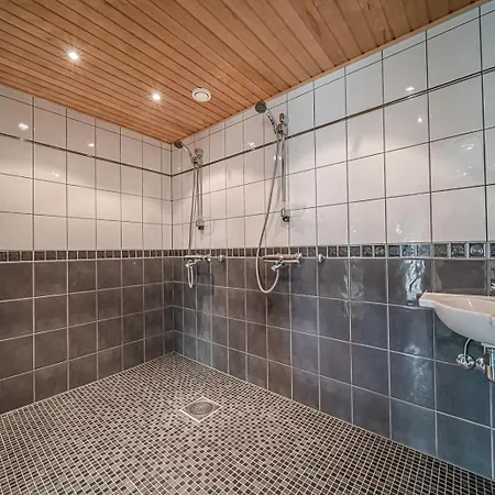 Icehaven By Aavalevi Holidays Apartment *